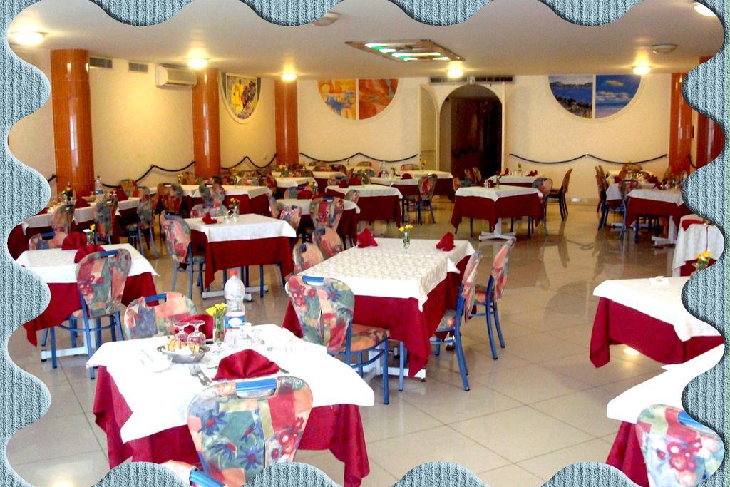 Hotel Scacciapensieri Nettuno Exteriör bild