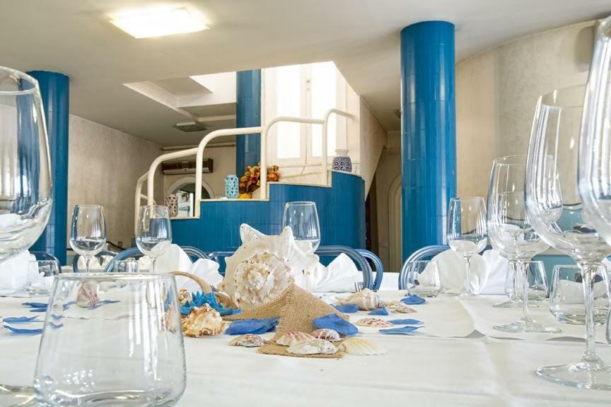 Hotel Scacciapensieri Nettuno Exteriör bild