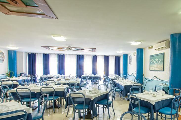 Hotel Scacciapensieri Nettuno Exteriör bild